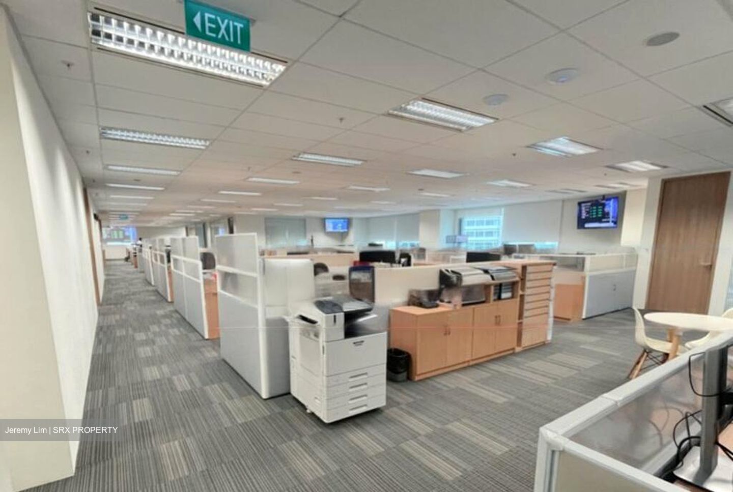 Capital Square (D1), Office #625421231